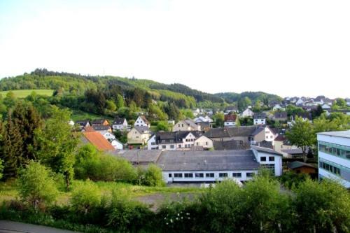 アーデナウ Ferienhaus Hilberathヴィラ エクステリア 写真